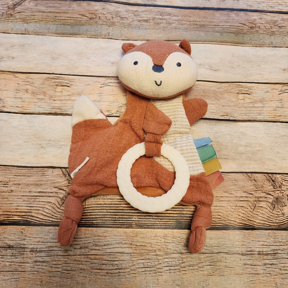 Itzy Ritzy Bitzy Fox Crinkle Sensory Toy with Teether